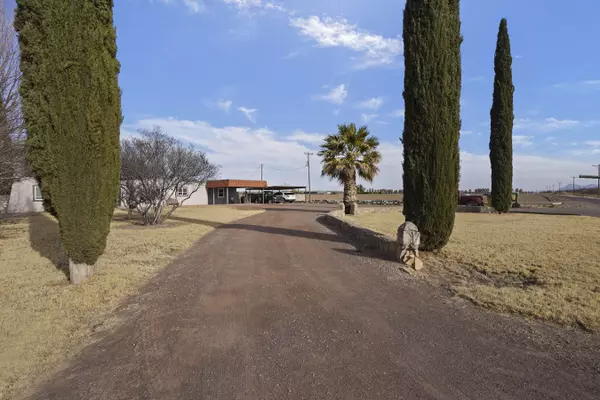 Fabens, TX 79838,17821 ISLAND TORNILLO RD