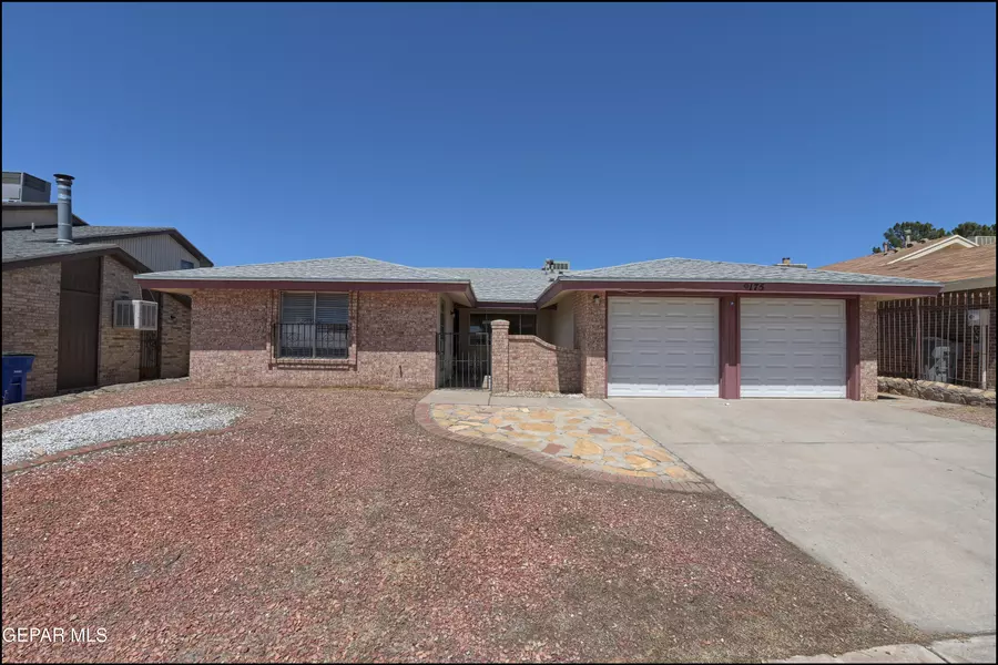 9175 OMAR BRADLEY DR, El Paso, TX 79924