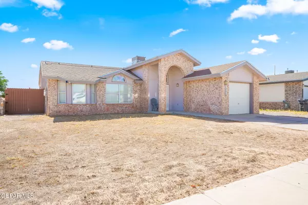 Horizon City, TX 79928,613 Orchid DR