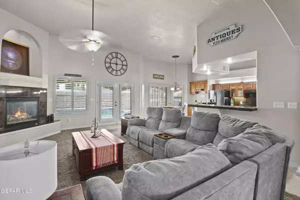 Horizon City, TX 79928,13434 Cypress Point CT