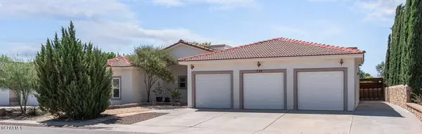 724 KAPRIZ AVE, El Paso, TX 79932