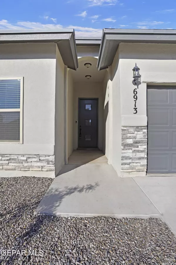 El Paso, TX 79934,6913 BROWN MESQUITE LN