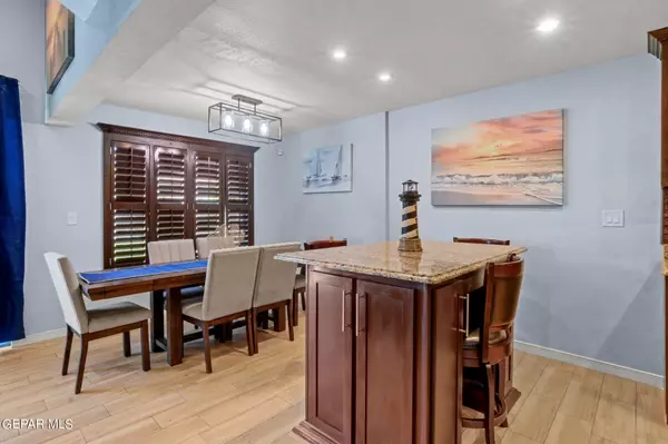 1267 John Phelan DR El Paso, TX 79936