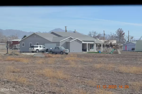 Anthony, NM 88021,1119 Green Meadow RD