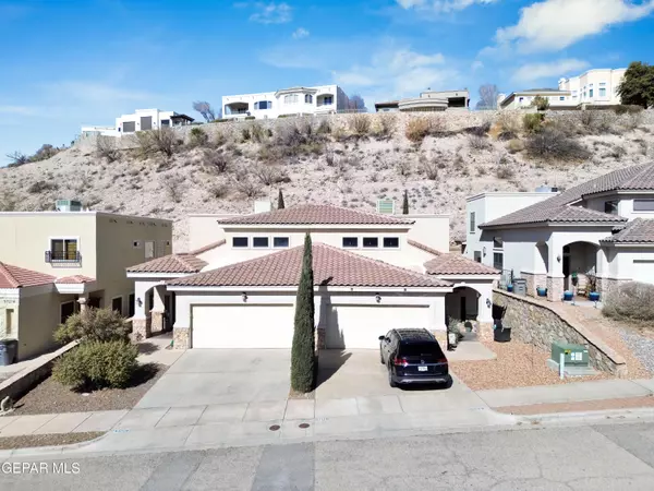 El Paso, TX 79912,5717 CAPROCK CT #A