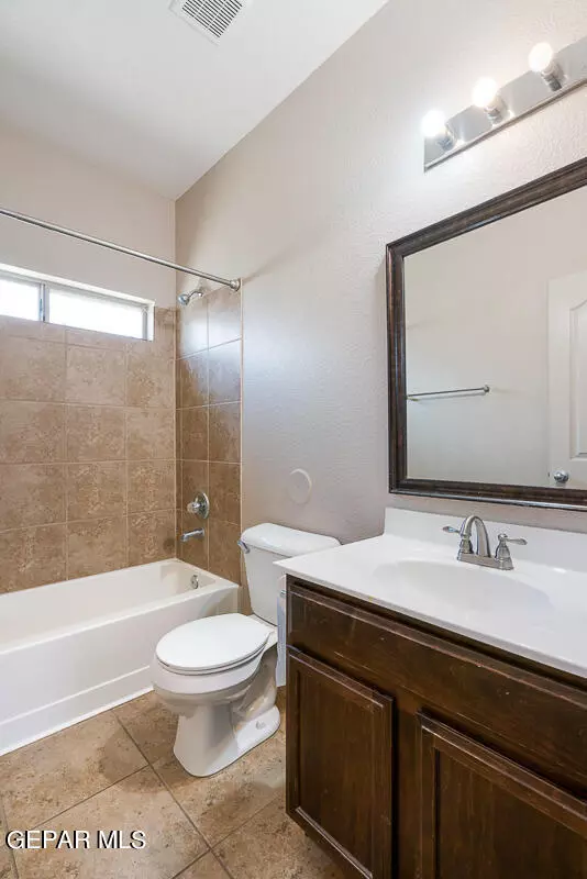 14464 Jacinto Ramos AVE El Paso, TX 79938