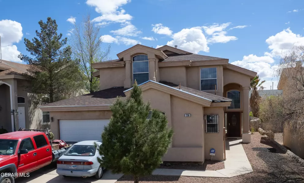 236 Laurel Springs CT, El Paso, TX 79932