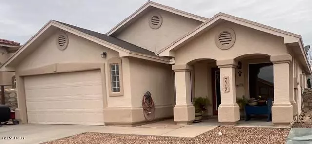 717 DESERT SAGE DR, Horizon City, TX 79928