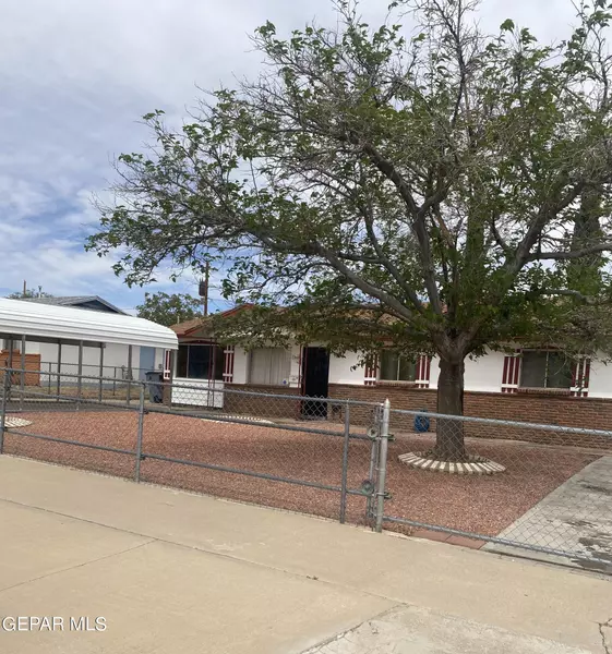 5029 Royal DR, El Paso, TX 79924