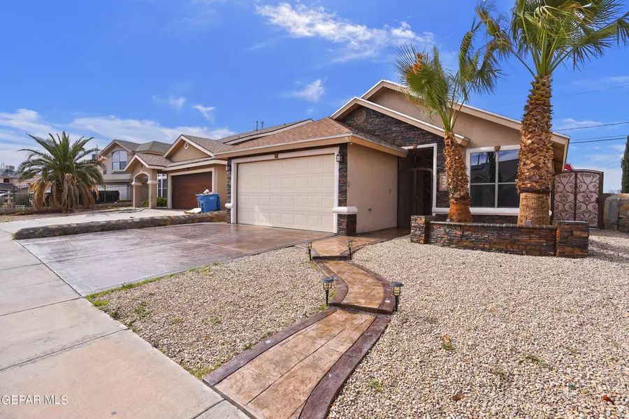 1083 Oscar Chacon, San Elizario, TX 79849