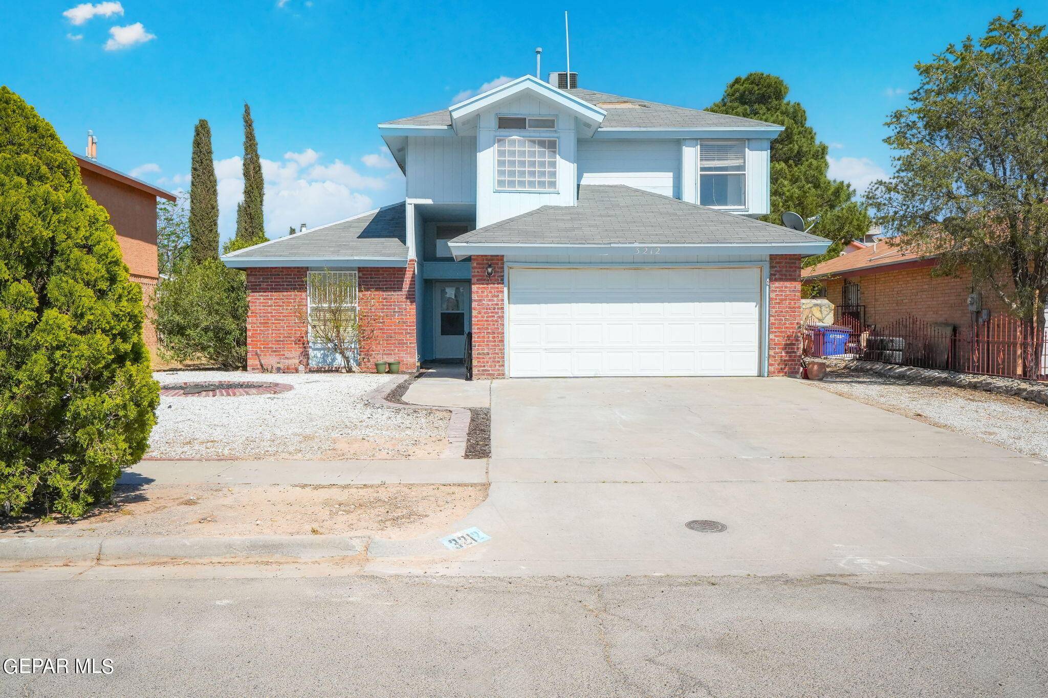 3212 LONESOME DOVE CIR, El Paso, TX 79936