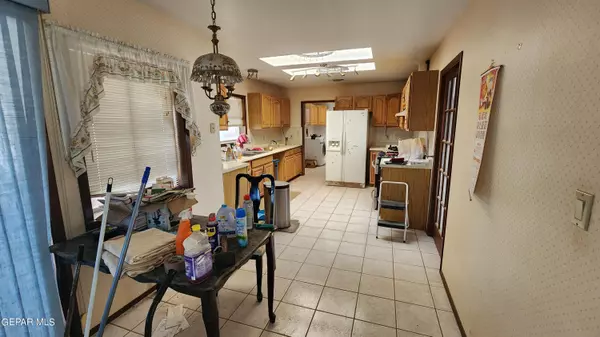 Chaparral, NM 88081,557 PASEO REAL DR