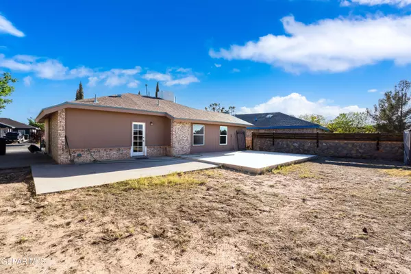 Horizon City, TX 79928,267 Barrel Cactus DR