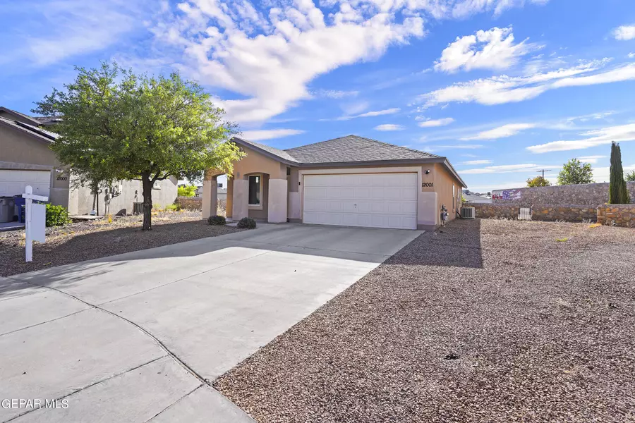 12001 Copper Head LN, El Paso, TX 79934