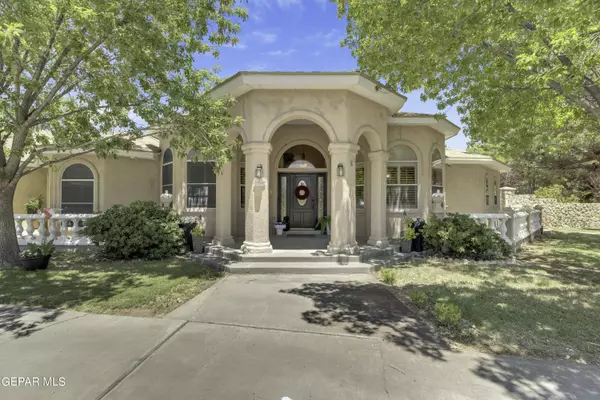 100 Winners CIR, Santa Teresa, NM 88008