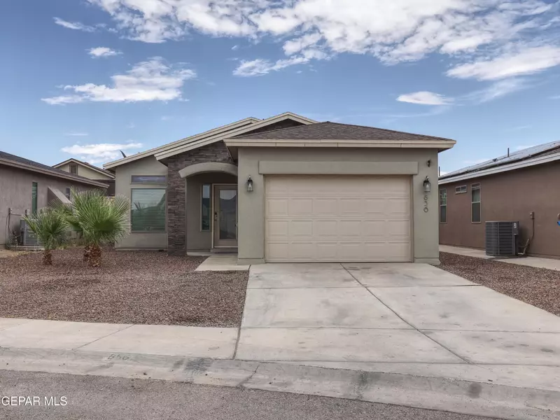 856 COLBERT SHAPLEIGH PL, Socorro, TX 79927