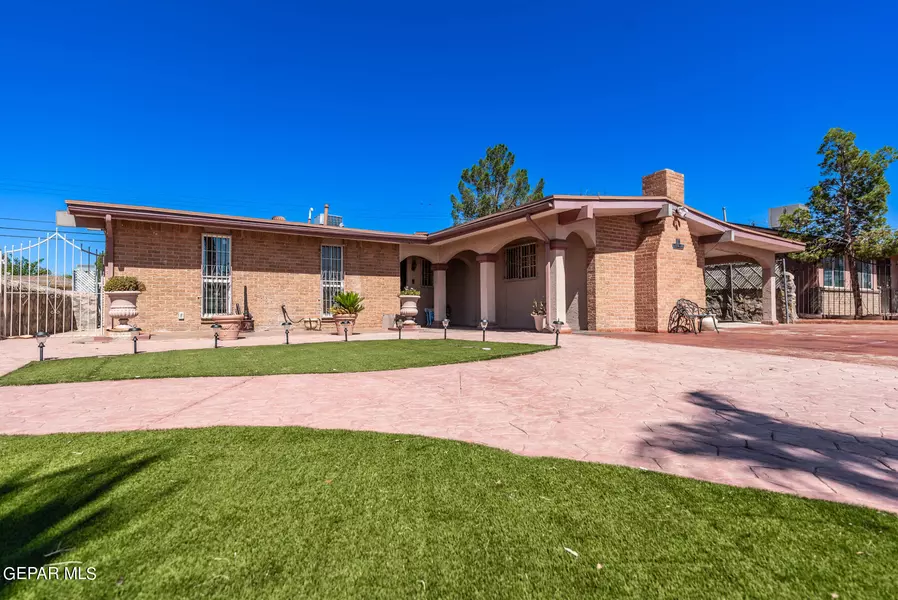 921 MALLETT ST, El Paso, TX 79907