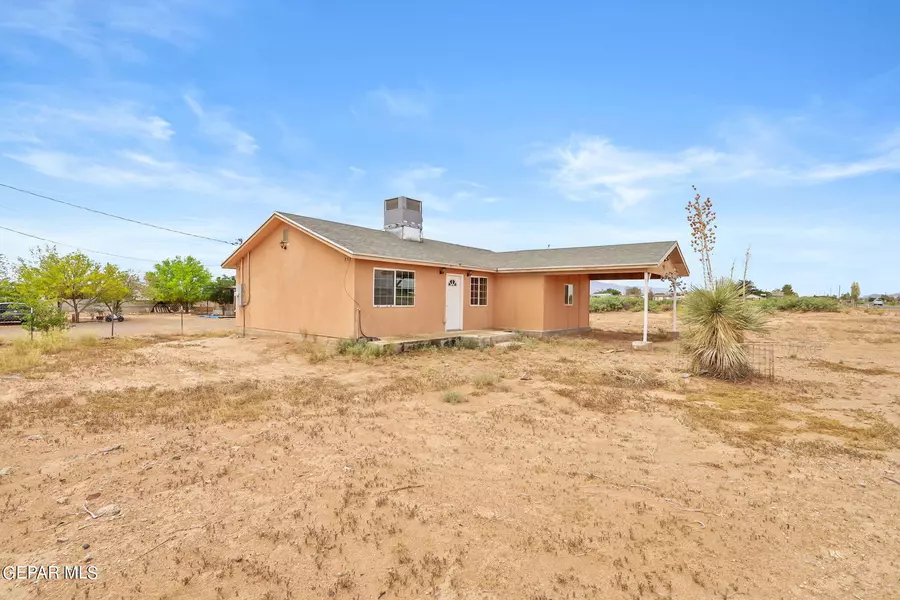 252 DIVINE WAY, Chaparral, NM 88081