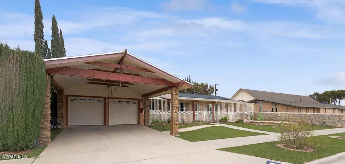 El Paso, TX 79925,8619 BASIL CT