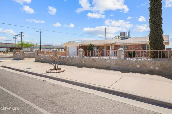 El Paso, TX 79924,6044 Regulus RD