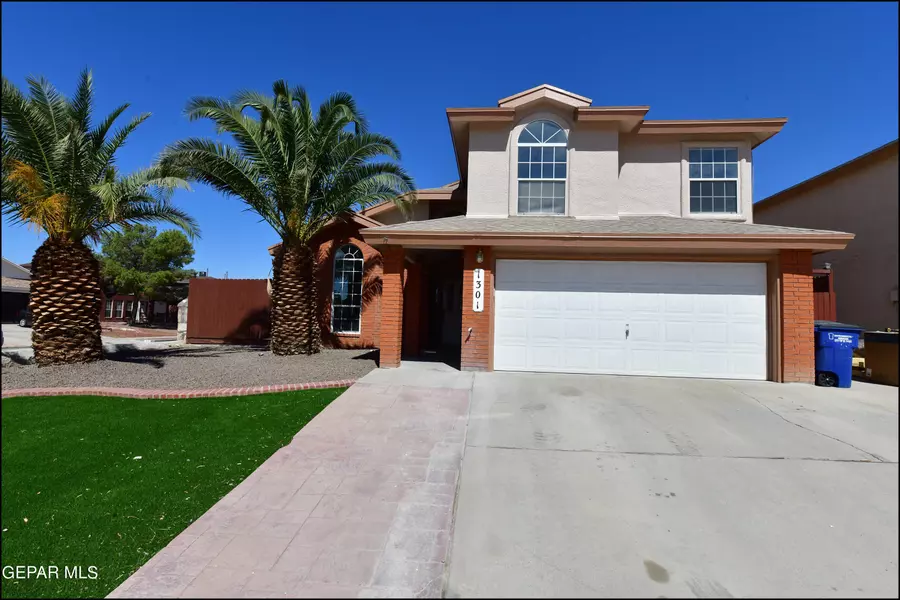 1301 Thunder Bolt CT, El Paso, TX 79936