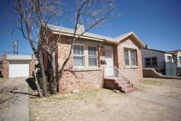 3815 Mountain, El Paso, TX 79930