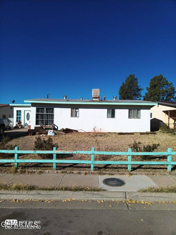 1003 Hendrix AVE, Alamogordo, NM 88310