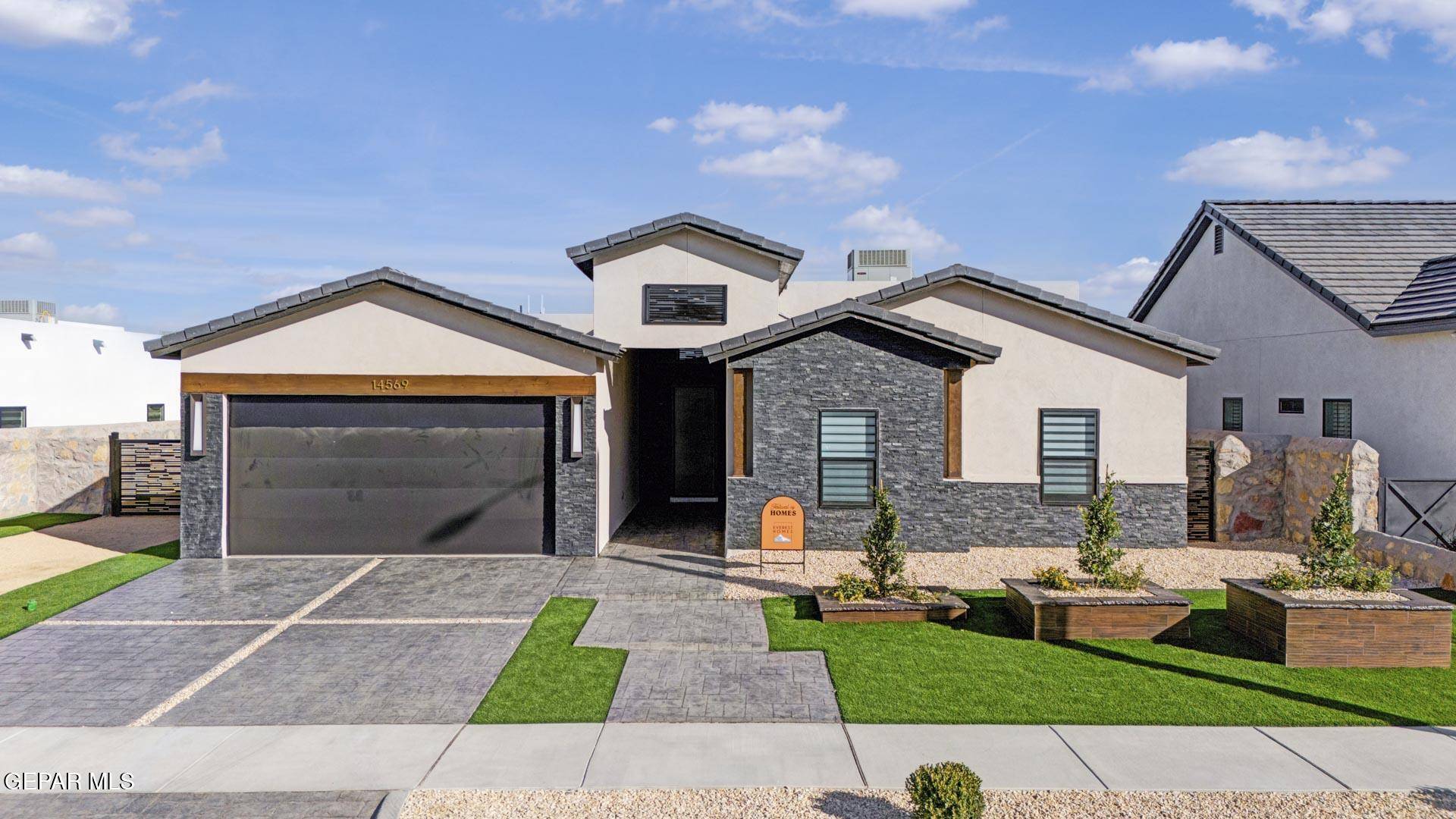14617 Tierra Cali CT, El Paso, TX 79938