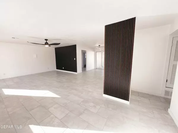 El Paso, TX 79936,11531 MEADOWBROOK DR