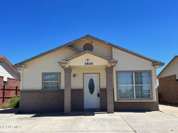 3924 Tierra Alamo DR, El Paso, TX 79938