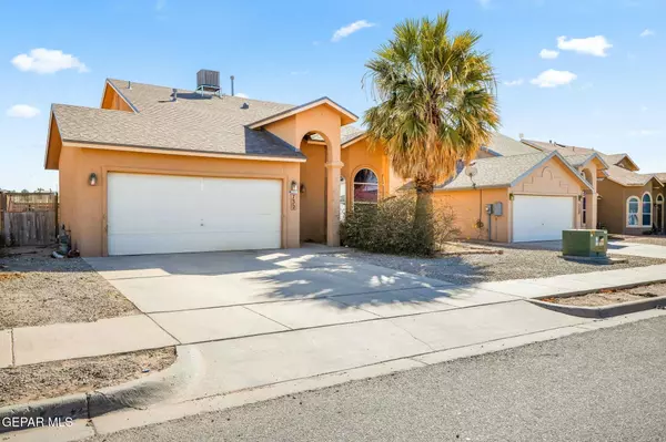 Horizon City, TX 79928,732 Desert Ash DR