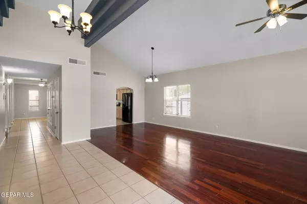 Horizon City, TX 79928,13007 Primrose LN