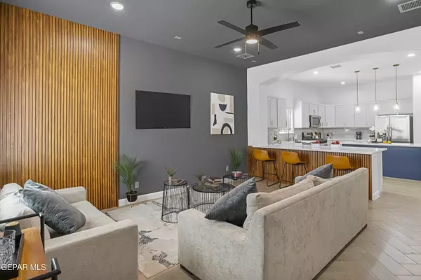 11977 Medalla ST, Socorro, TX 79927