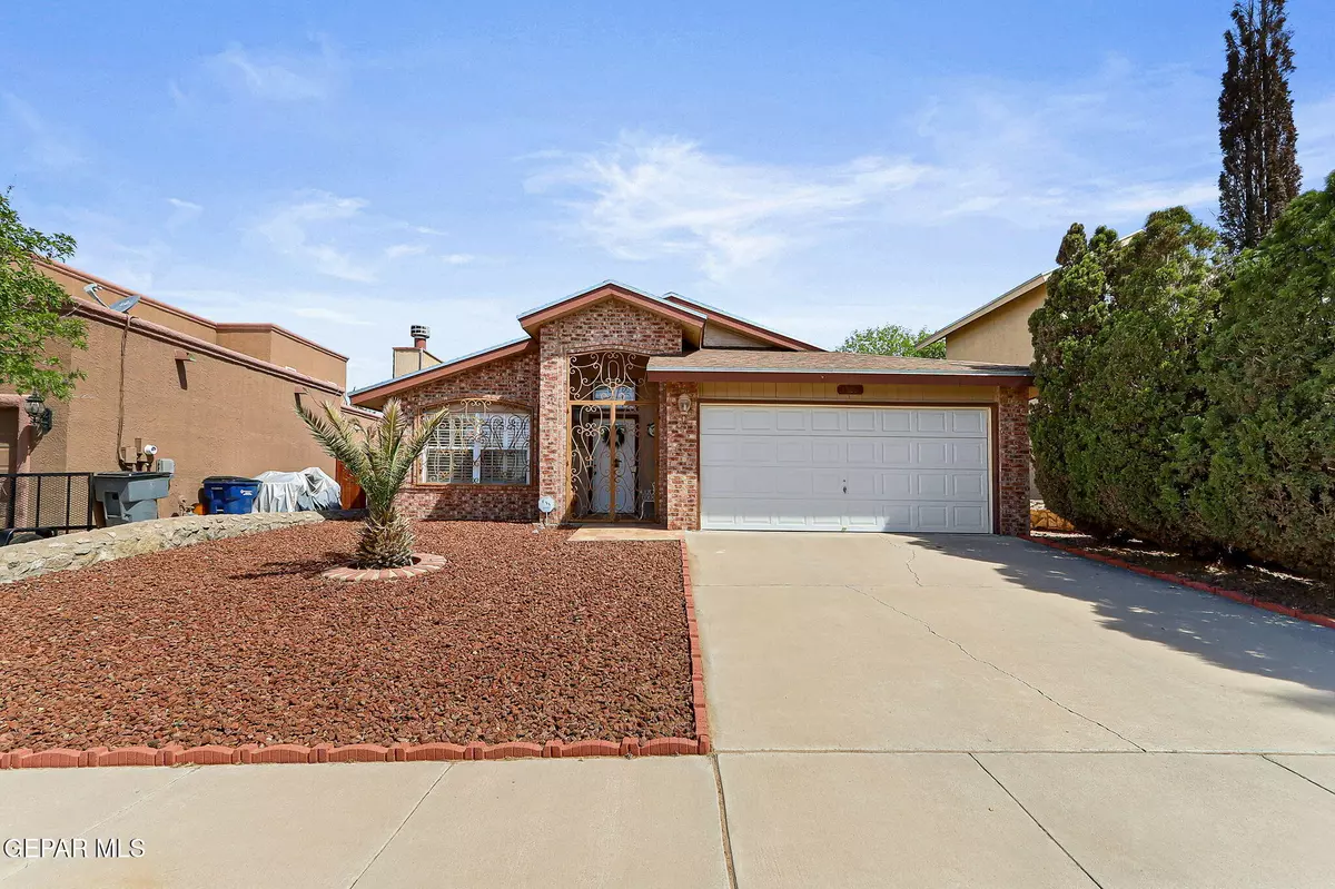 El Paso, TX 79912,1305 BLACK RIDGE DR