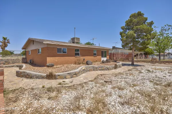 El Paso, TX 79924,5201 CAPISTRANO DR