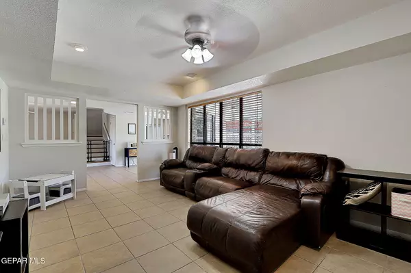 El Paso, TX 79912,7136 DESERT JEWEL DR