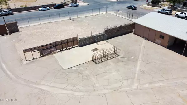 El Paso, TX 79903,3705 E Yandell