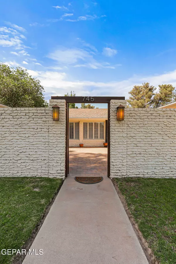 El Paso, TX 79932,745 Rinconada LN