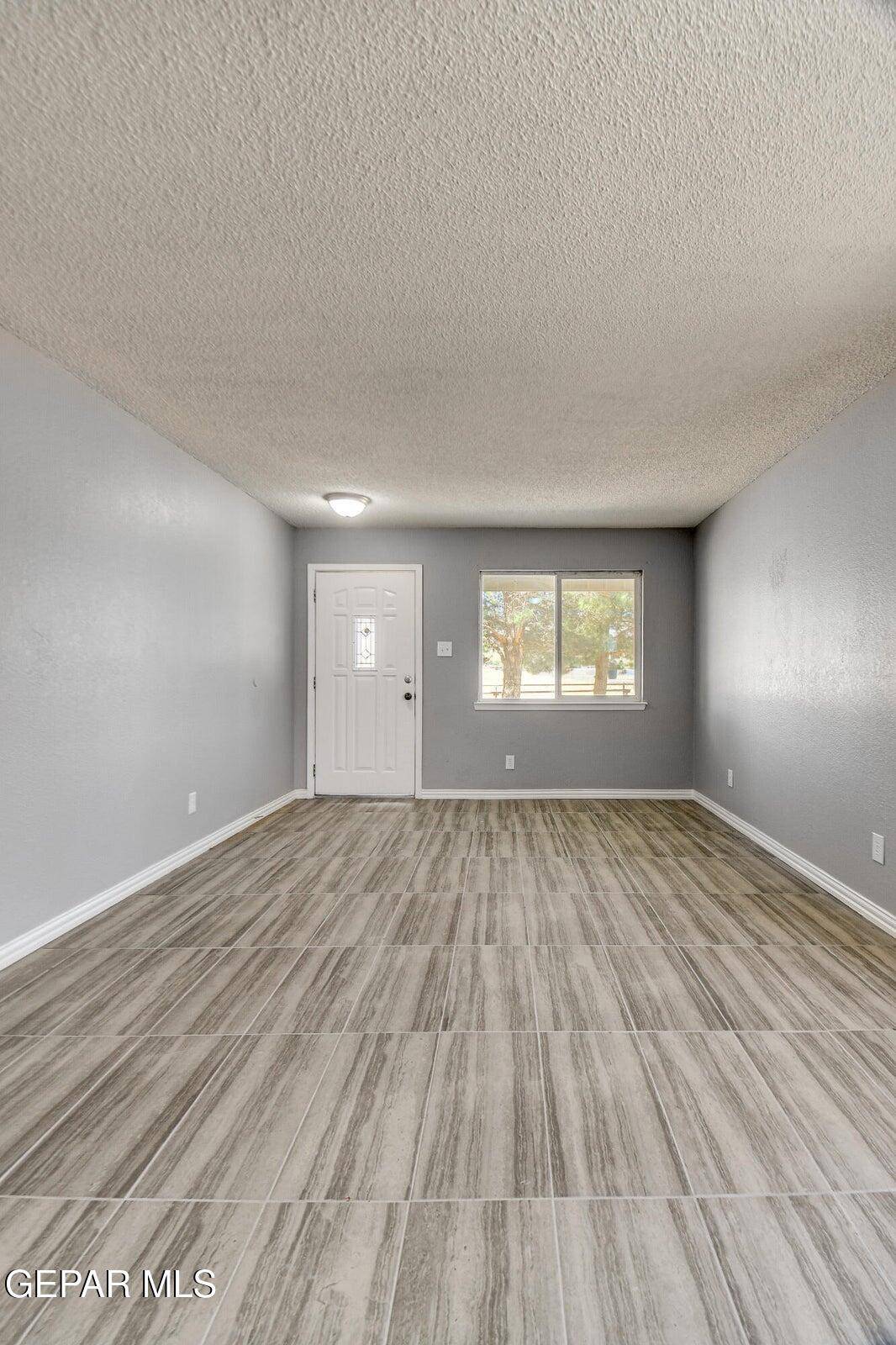 El Paso, TX 79924,10712 Georgetown ST