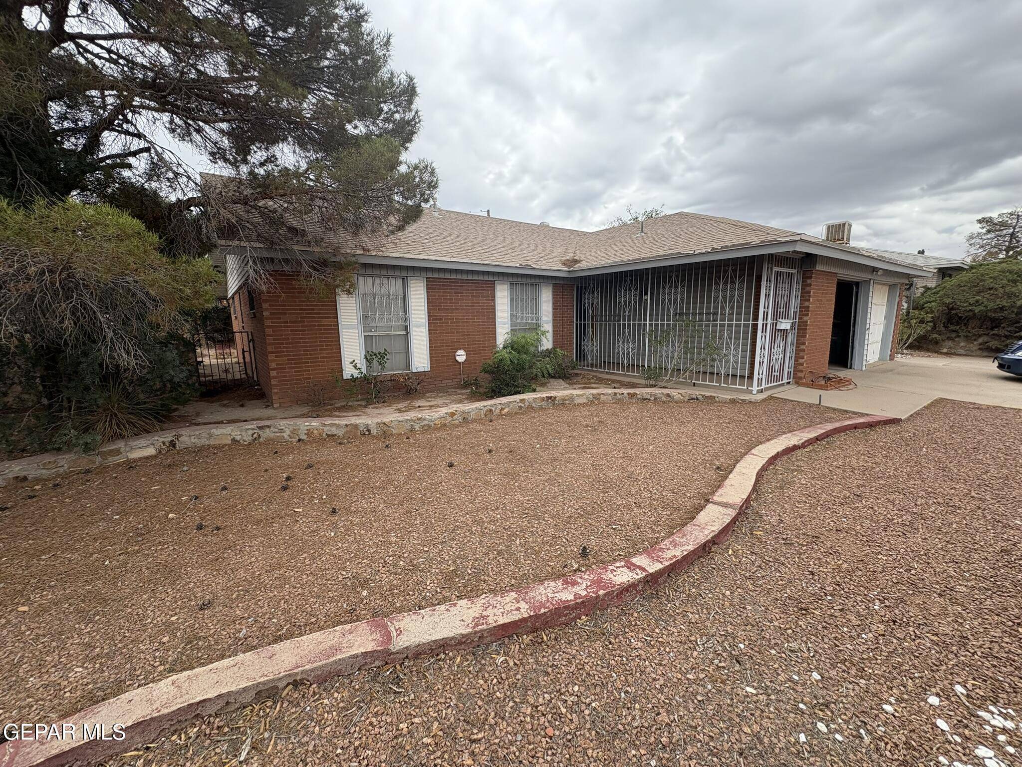 10304 Woodruff CT, El Paso, TX 79925