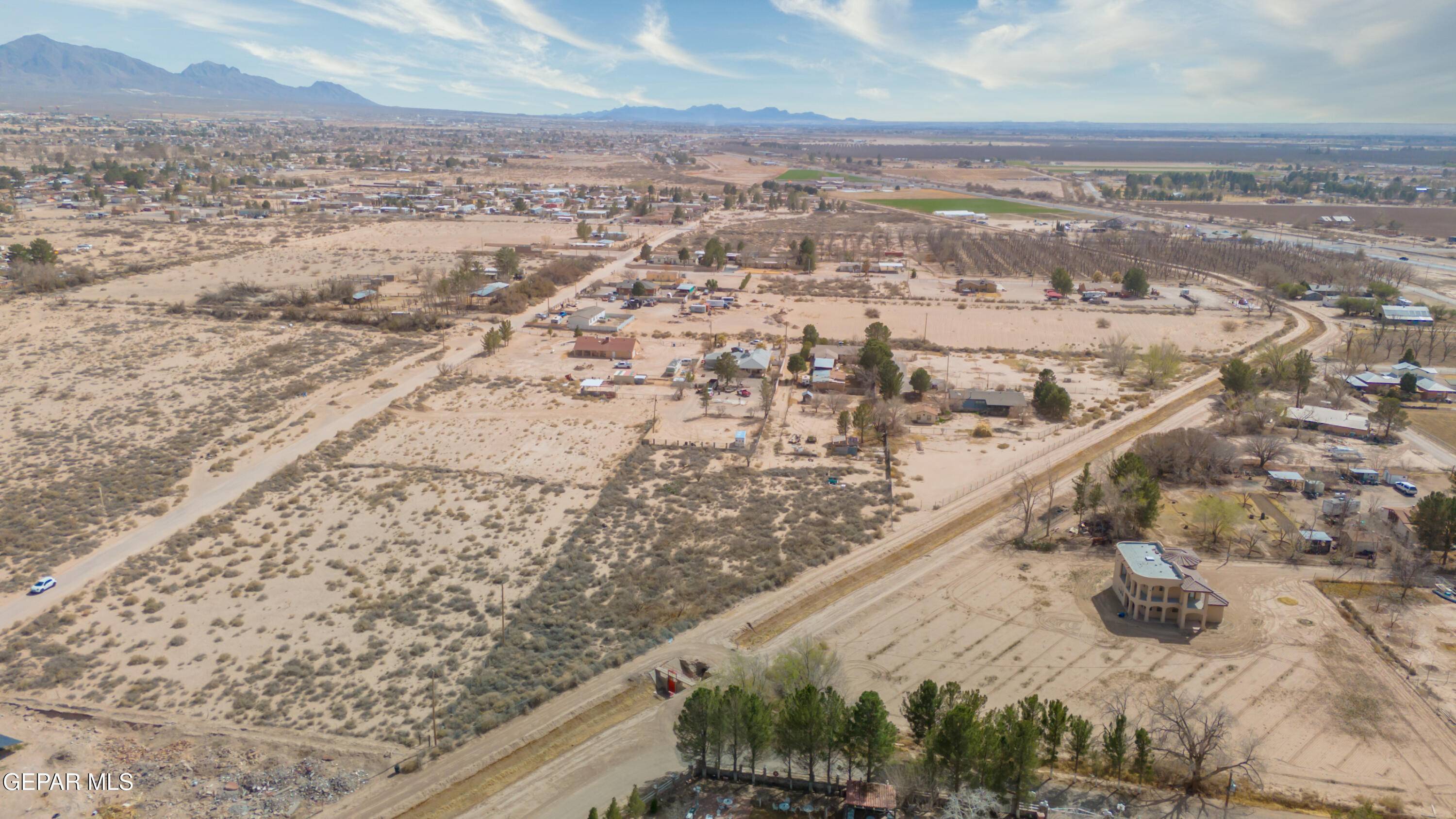 Anthony, NM 88021,325 Lipps RD