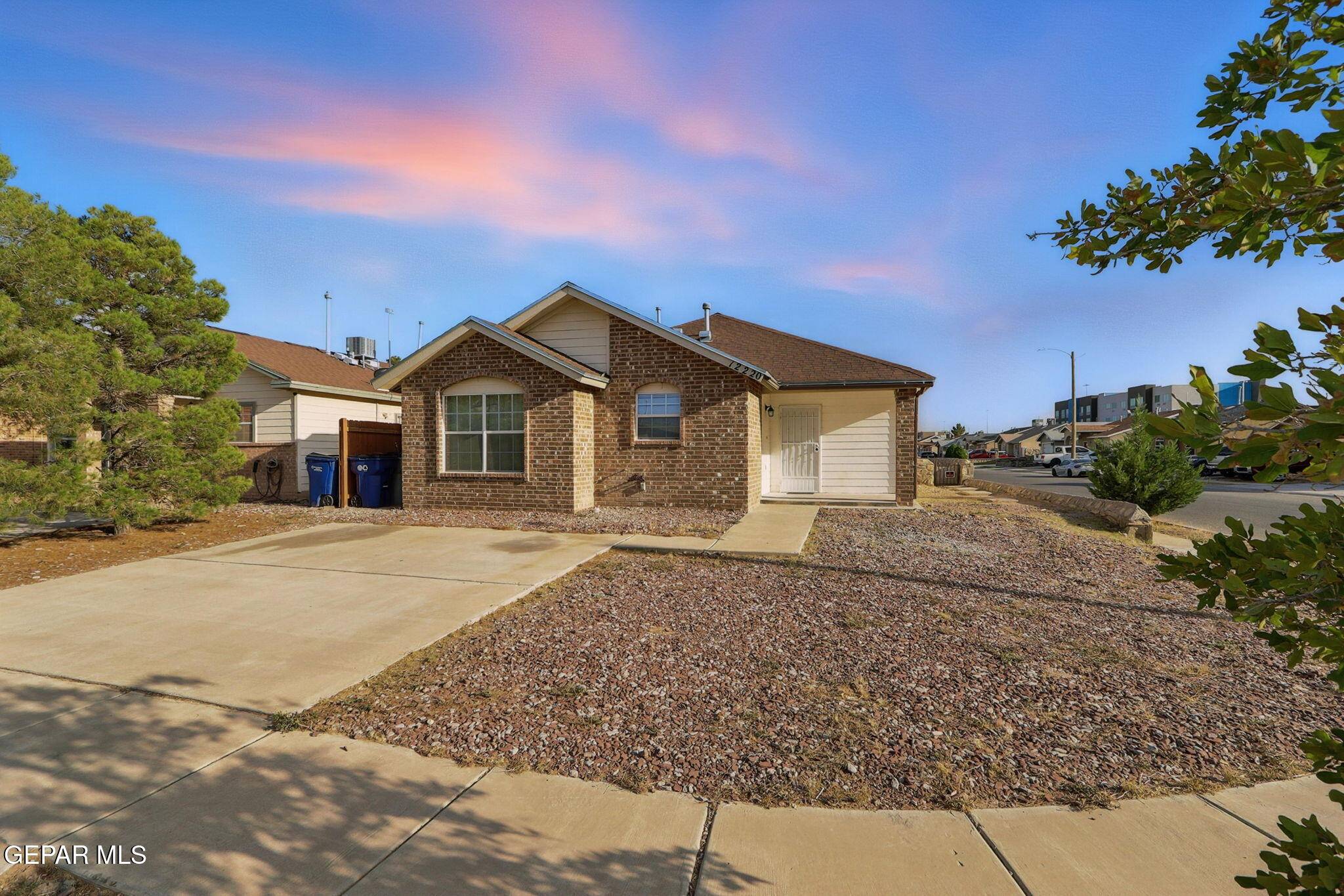 El Paso, TX 79938,12220 Tierra Laguna DR