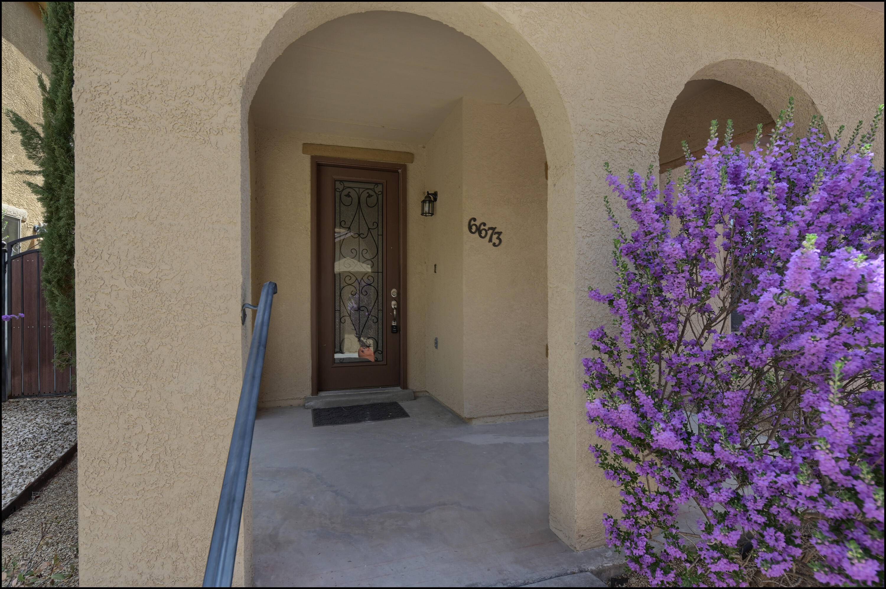 El Paso, TX 79912,6673 BOULDER CANYON LN
