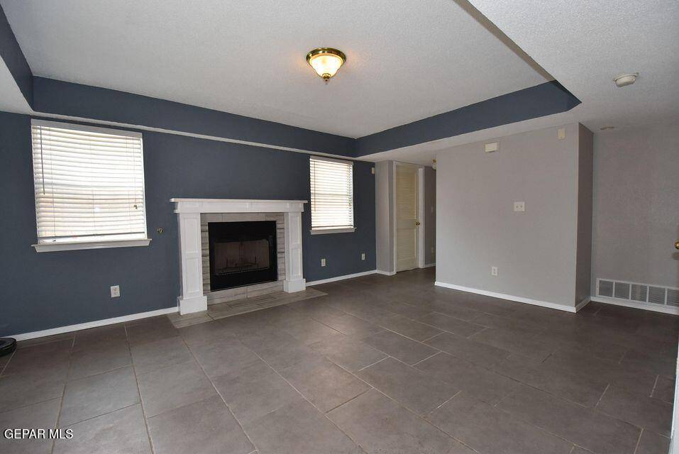 El Paso, TX 79938,14418 Smokey Point DR