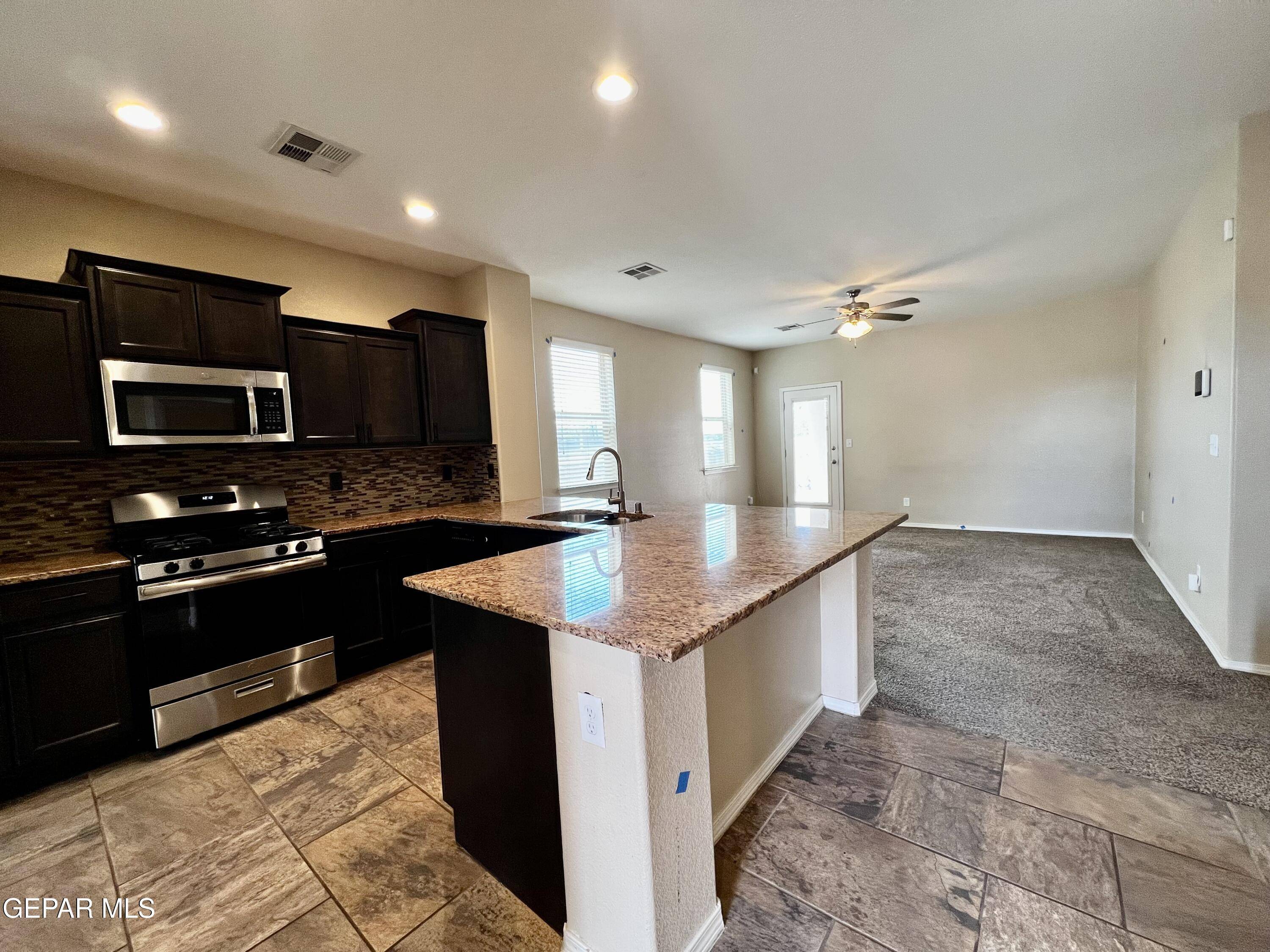 El Paso, TX 79938,14756 Boer Trail AVE