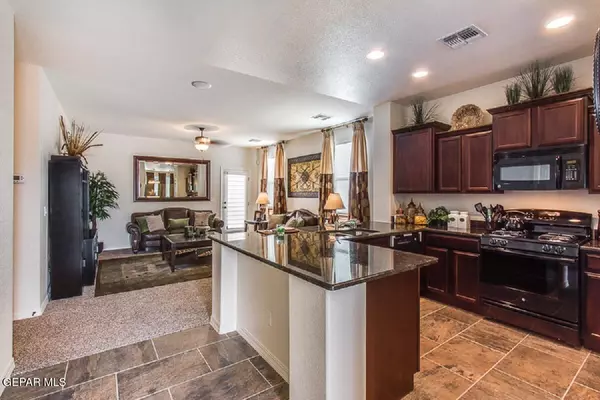 El Paso, TX 79938,14537 Johnny Mata DR