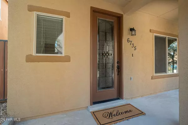 El Paso, TX 79912,6735 BOULDER CANYON LN