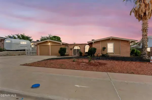 El Paso, TX 79912,6704 LA CADENA DR