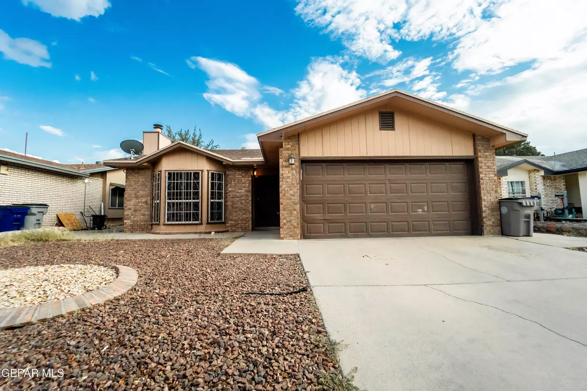 El Paso, TX 79928,12448 ANGIE BOMBACH AVE