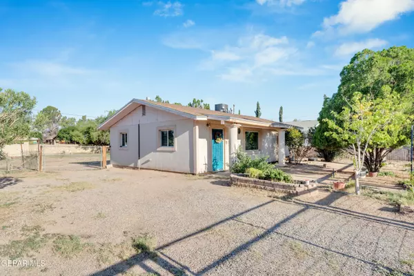 Socorro, TX 79927,10354 Jimenez LN